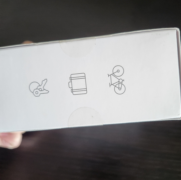 BNIB Tilemate item trackers - Picture 5 of 8